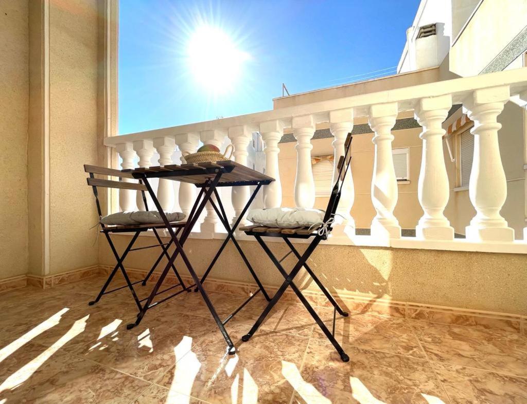 Apartamento Azzurro Apartment Torrevieja Ngoại thất bức ảnh
