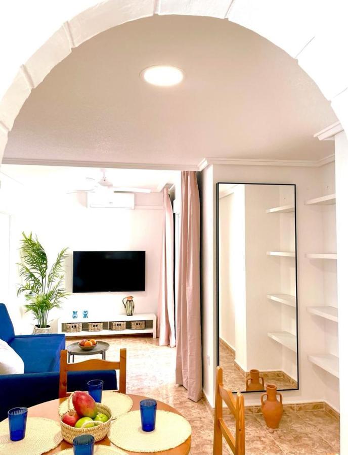 Apartamento Azzurro Apartment Torrevieja Ngoại thất bức ảnh