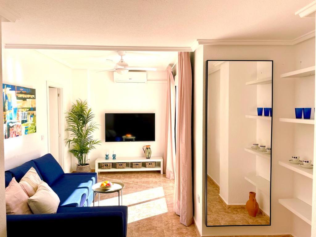 Apartamento Azzurro Apartment Torrevieja Ngoại thất bức ảnh